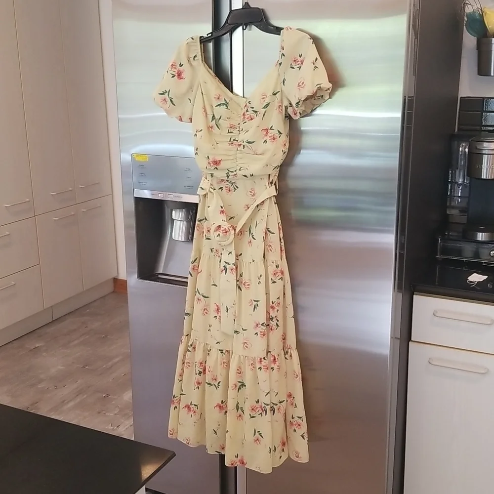 💕PALOMA BLUE💕 Evie Gathered Floral-Print Crepe Midi Dress Yellow Medium M NWOT - Picture 10 of 16